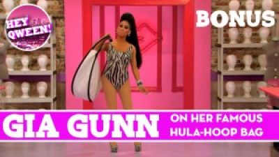 Hey Qween BONUS: Gia Gunn On Her Famous Hula Hoop Bag Photo