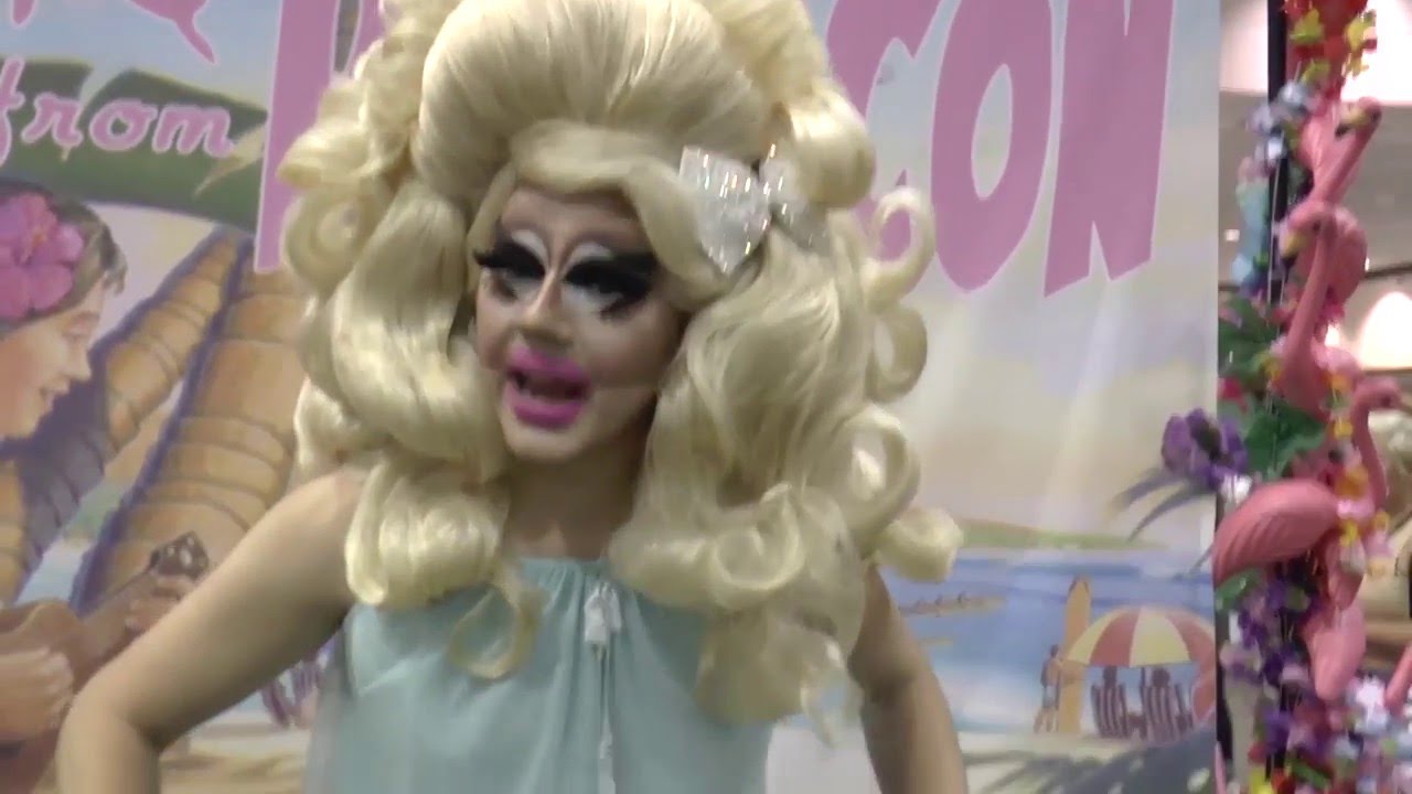 RuPaul’s DragCon: The Look Goes As Follows with Trixie Mattel, Manila Luzon & More! Part 3